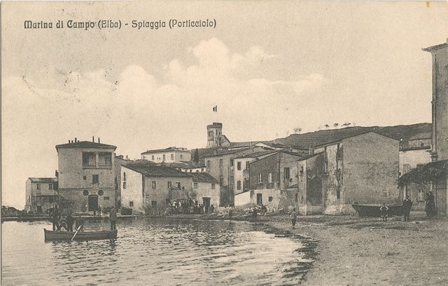 Il porto di Marina di Campo